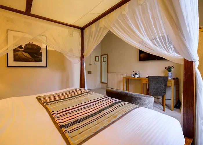 The Swan Hotel - Bradford-On-Avon